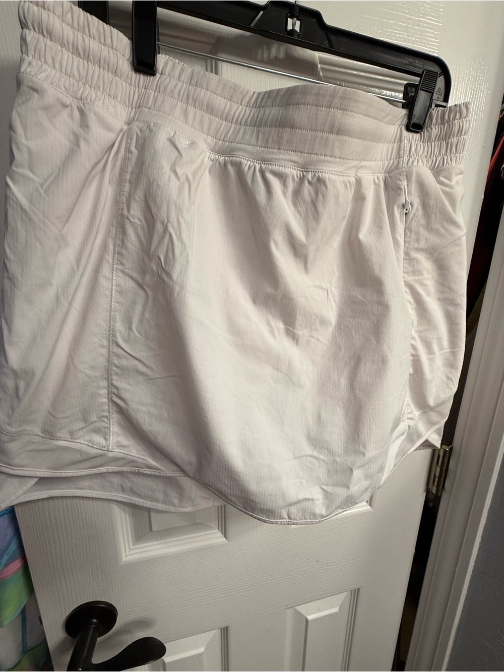 Lululemon Hotty Hot High Rise skirt size 16 white